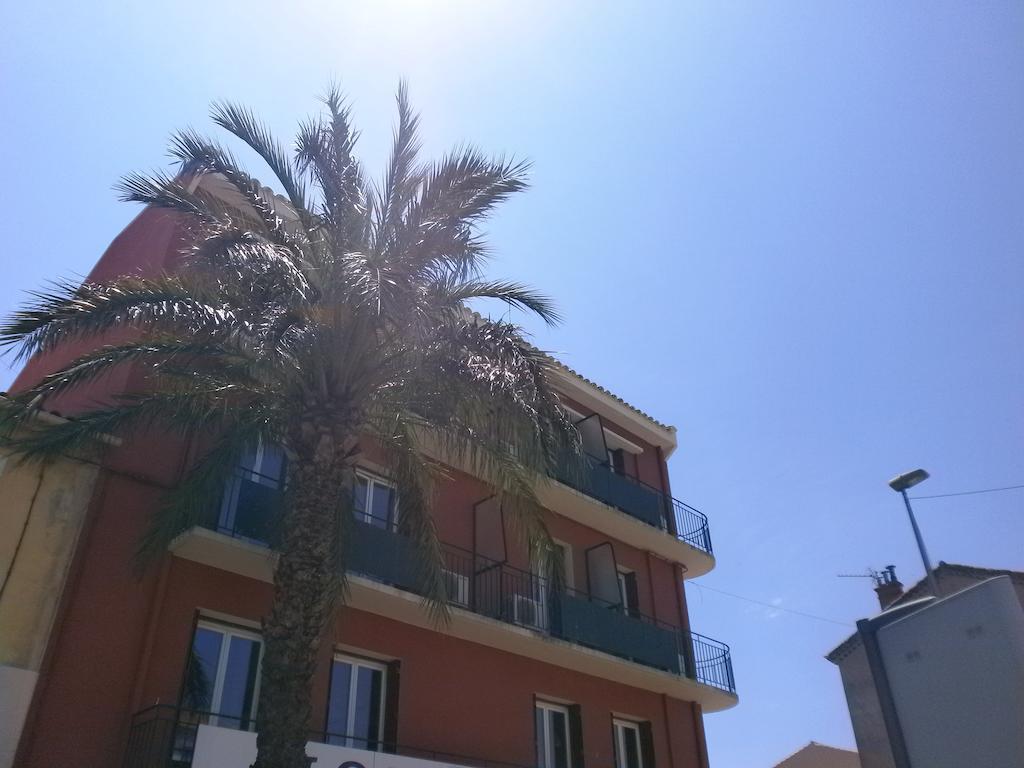 Hotel Merea La Londe-les-Maures Exterior foto